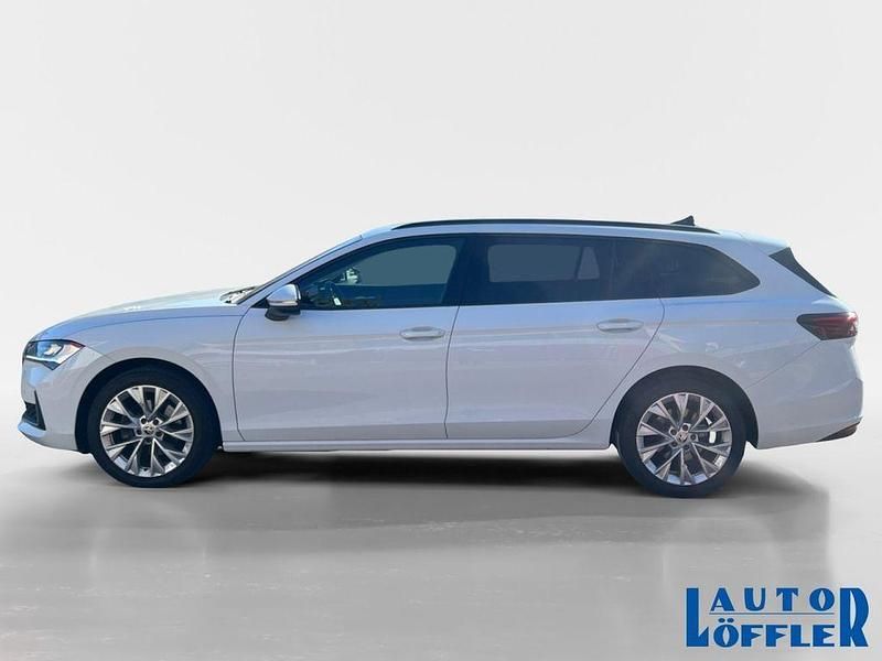 Gebraucht Skoda Superb Selection 150 PS (110 kW) 2025 Weiß Kombi