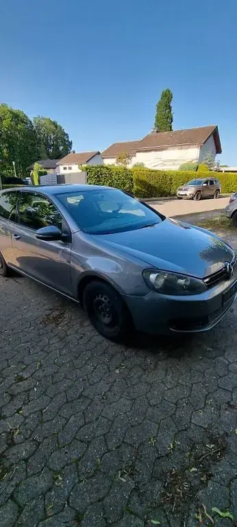 Gebraucht VW Golf VII Trendline 86 PS (63 kW) 2012 Grau Limousine