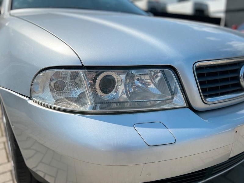 Gebraucht Audi A4 192 PS (141 kW) 2000 Silber Kombi