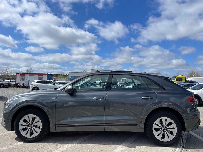 Gebraucht Audi Q8 S-Line 231 PS (169 kW) 2021 Grau SUV