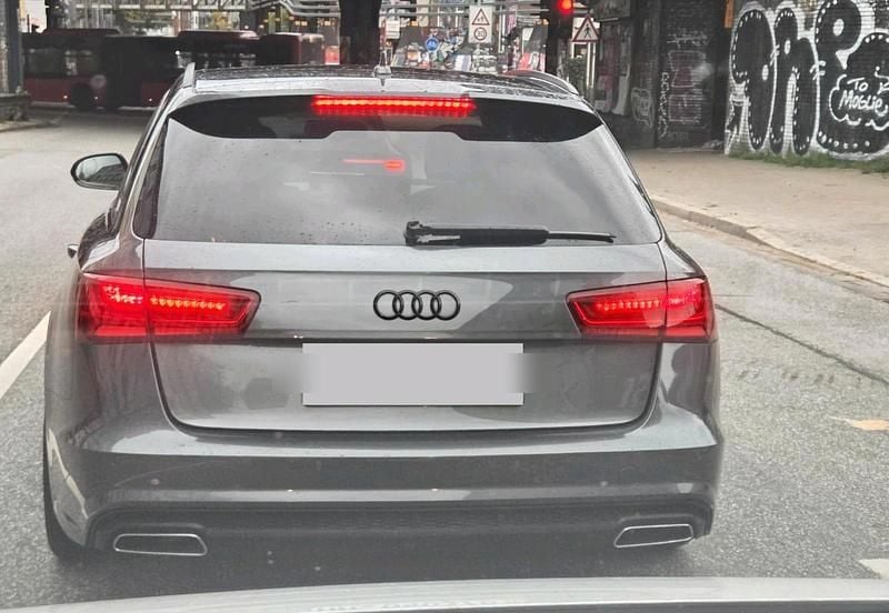 Gebraucht Audi A6 218 PS (160 kW) 2017 Grau Kombi