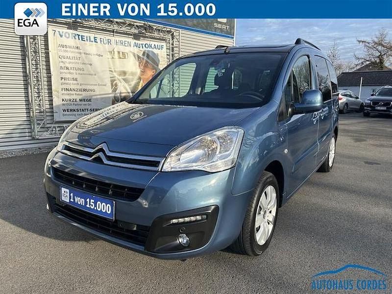 Blau Gebraucht 2018 Citroën Berlingo PureTech Van / Kleinbus | 13.789 € (Fairer Preis) - Bild 1/4