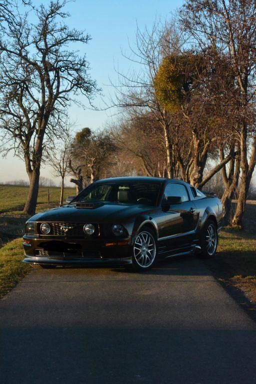 Gebraucht Ford Mustang GT Premium 320 PS (235 kW) 2008 Schwarz Coupé