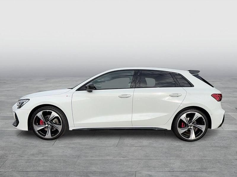 Gebraucht Audi A3 S-Line 150 PS (110 kW) 2025 Gletscherweiß metallic Limousine