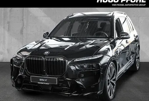 Gebraucht BMW X7 352 PS (258 kW) 2026 Schwarz SUV