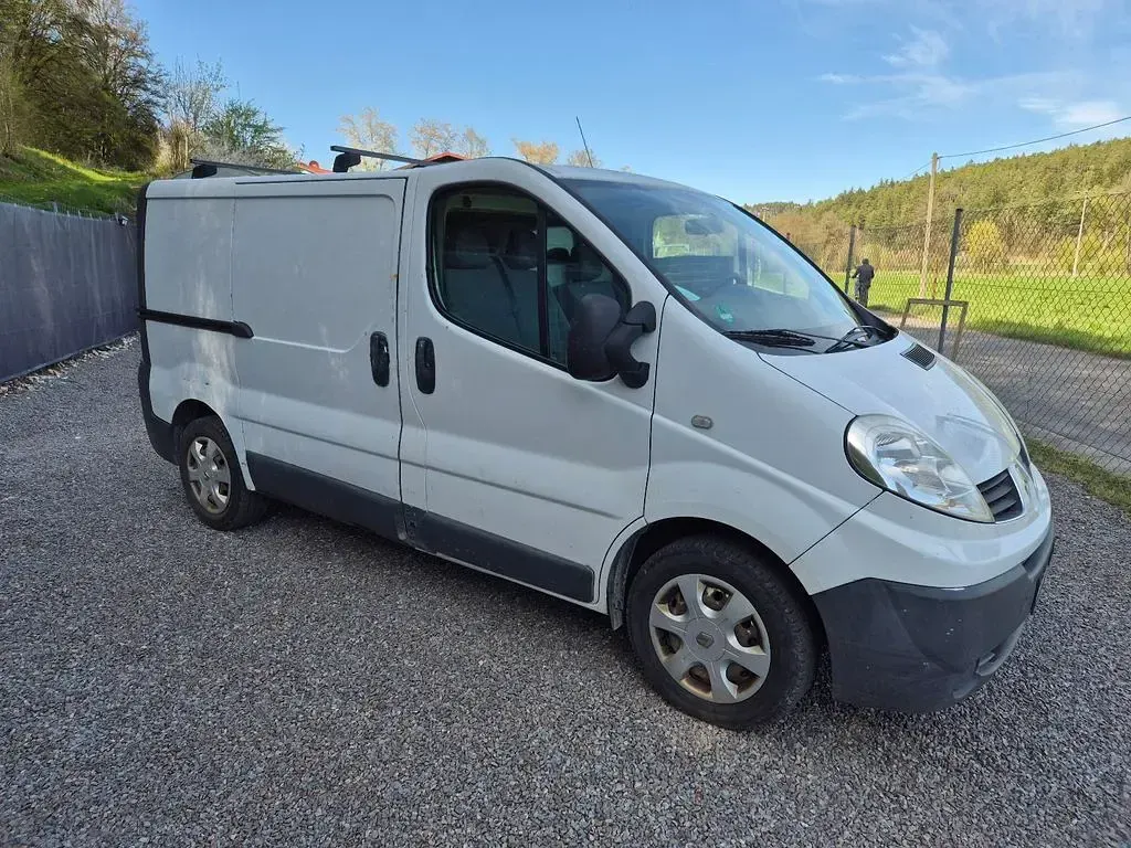 Brugt Renault Trafic 90 HK (66 kW) 2011 Hvid MPV