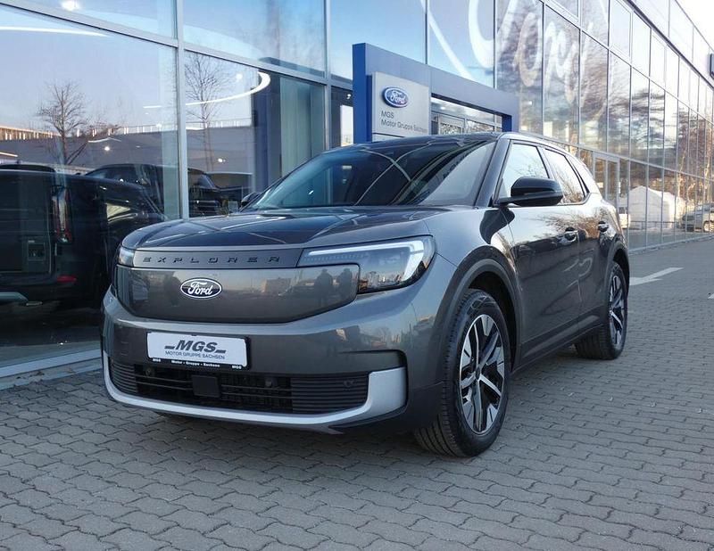 Neu Ford Explorer 210 kW (286 PS) 2025 Magnetic grey metallic SUV