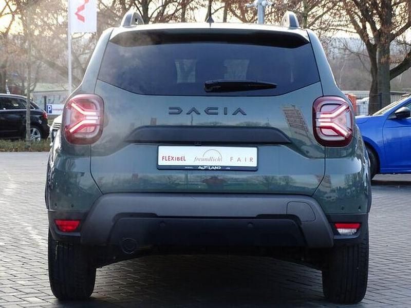 Gebraucht Dacia Duster Journey 150 PS (110 kW) 2022 Grün Limousine