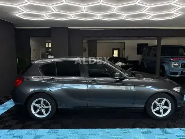 Gebraucht BMW 118 Performance 150 PS (110 kW) 2017 Grau Kleinwagen