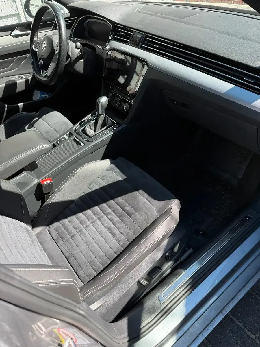 Gebraucht VW Passat GTE 218 PS (160 kW) 2020 Silber Kombi