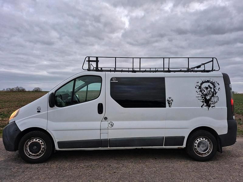 Gebraucht Opel Vivaro 101 PS (74 kW) 2005 Weiß Van / Kleinbus