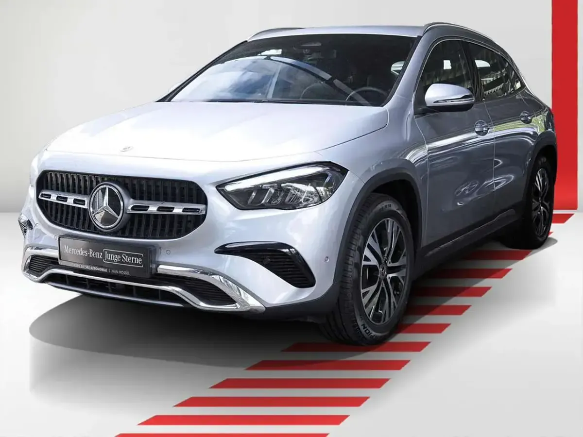 Gebraucht Mercedes GLA200 Progressive 150 PS (110 kW) 2025 Metalliclack hightechsilber SUV