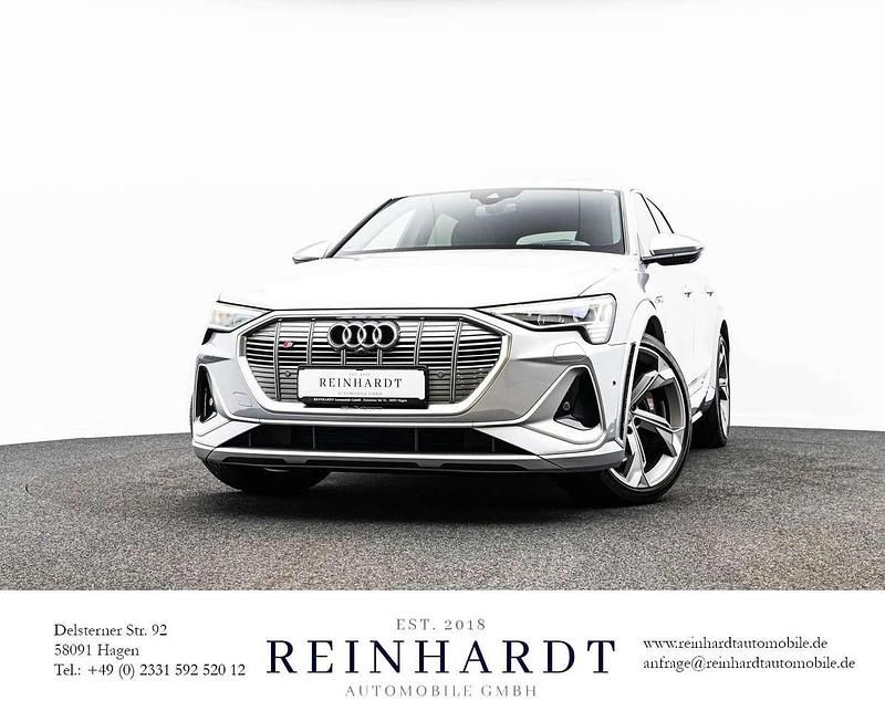 Florettsilber metallic Gebraucht 2022 Audi e-tron Ambiente SUV | 41.540 € (Guter Preis) - Bild 1/1