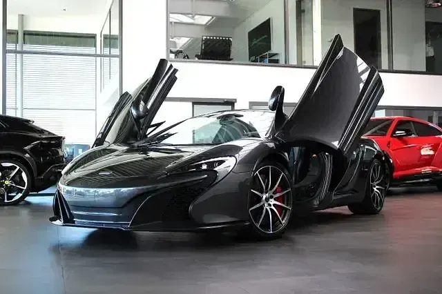 Gebraucht McLaren 650S 650 PS (478 kW) 2015 Storm grey Cabrio