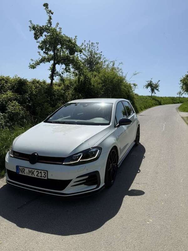 Weiß Gebraucht 2019 VW Golf VII GTI Kleinwagen | 23.999 € (Guter Preis) - Bild 1/4