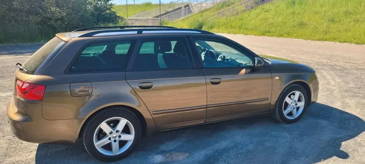 Gebraucht Seat Exeo Reference 120 PS (88 kW) 2010 Braun Kombi