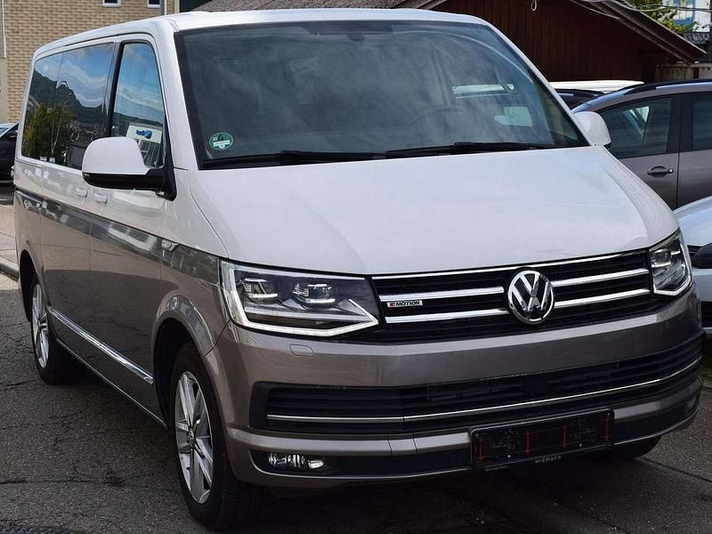 Gebraucht VW Multivan Highline 204 PS (150 kW) 2017 Weiß/beige Van