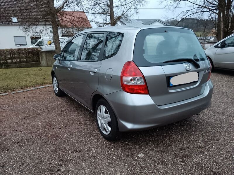 Silber Gebraucht 2005 Honda Jazz LS Kleinwagen | 3.000 € (Fairer Preis) - Bild 1/4