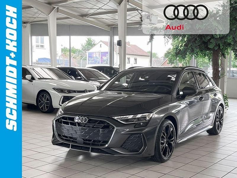 Grau Gebraucht 2024 Audi A3 Sportback S-Line Kleinwagen | 34.450 € (Guter Preis) - Bild 1/4