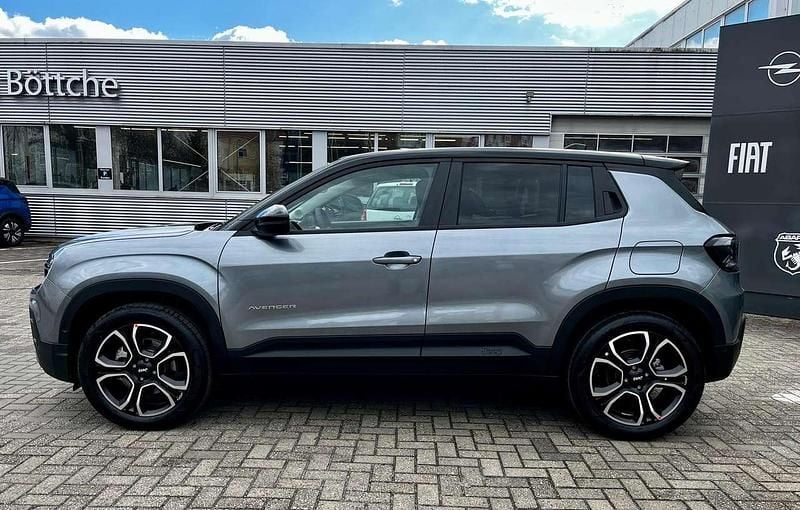 Ny Jeep Avenger EV Summit 114 kW (156 HK) 2026 Grå SUV