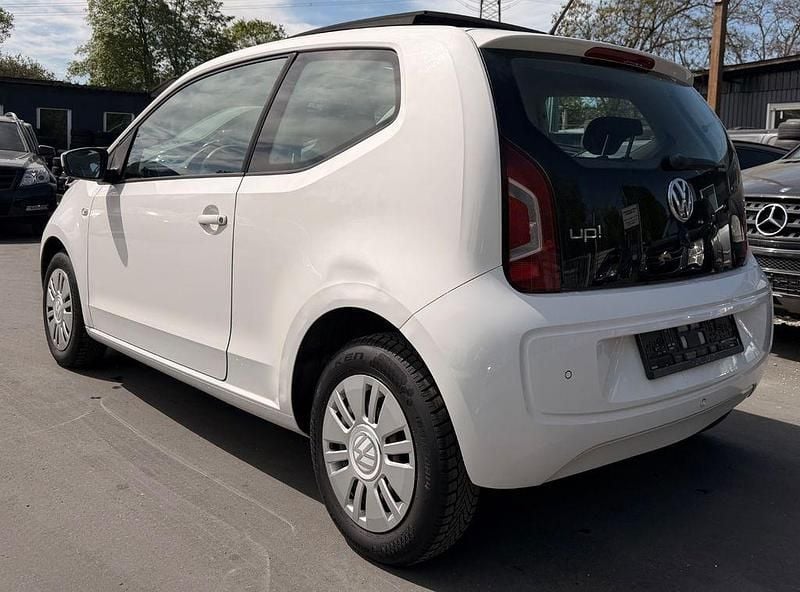 Second-hand VW up! Move 75 CP (55 kW) 2012 Alb Hatchback