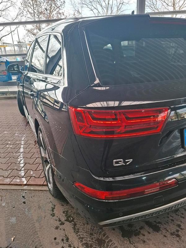 Gebraucht Audi Q7 2015 Schwarz SUV