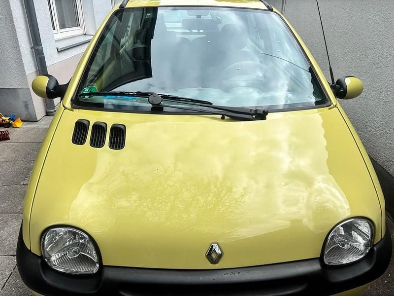 Gebraucht Renault Twingo 58 PS (42 kW) 2001 Gelb Kleinwagen
