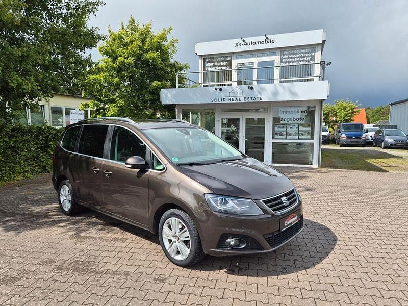 Braun Gebraucht 2016 Seat Alhambra Style Van / Kleinbus | 12.999 € (Fairer Preis) - Bild 1/4