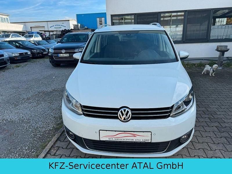 Gebraucht VW Touran Highline 140 PS (102 kW) 2015 Weiß Van / Kleinbus