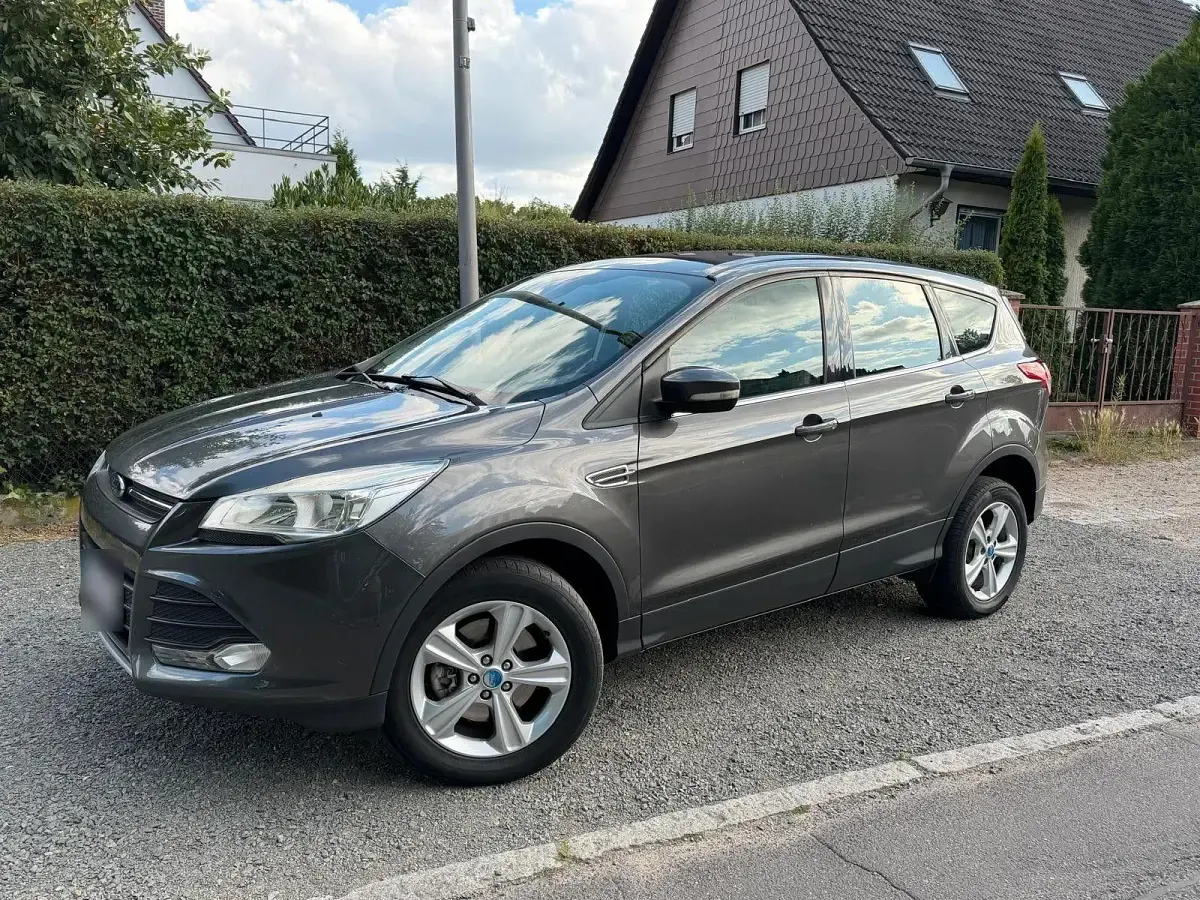Gebraucht Ford Kuga Business Edition 150 PS (110 kW) 2016 Grau SUV