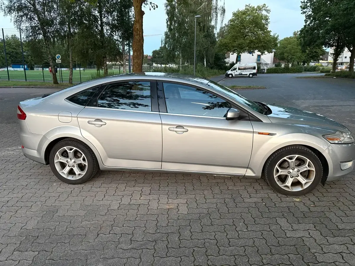 Gebraucht Ford Mondeo Titanium 140 PS (102 kW) 2007 Limousine