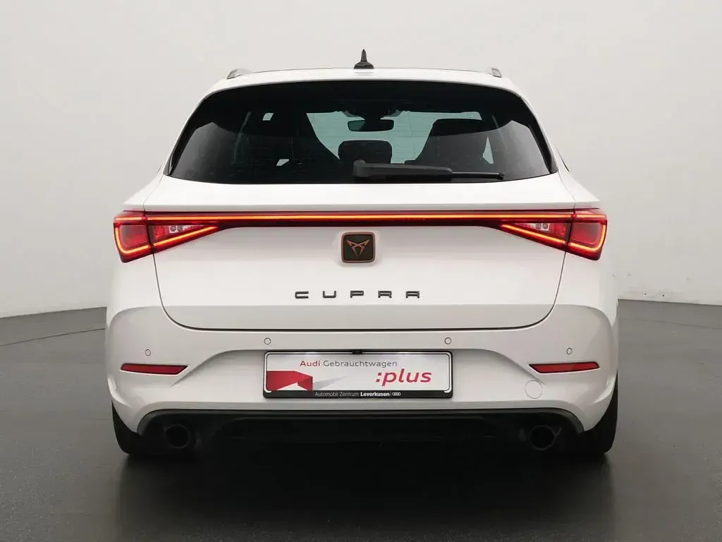 Gebraucht Cupra Leon VZ 245 PS (180 kW) 2024 Candy weiss Kombi