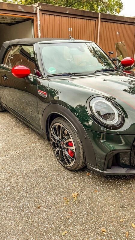 Grün Gebraucht 2024 Mini John Cooper Works Kleinwagen | 39.999 € (Teuer) - Bild 1/4