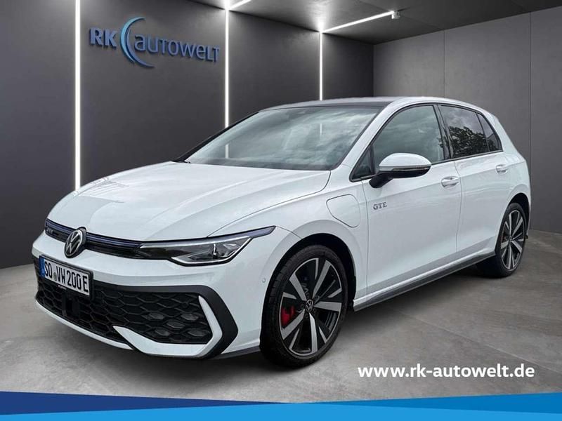 Gebraucht VW Golf VIII GTE 272 PS (200 kW) 2024 Weiss Limousine