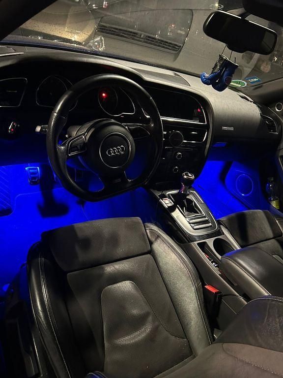 Gebraucht Audi A5 Sport 177 PS (130 kW) 2013 Blau Coupé