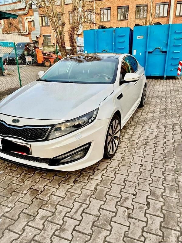 Gebraucht Kia Optima 136 PS (100 kW) 2012 Weiß Limousine