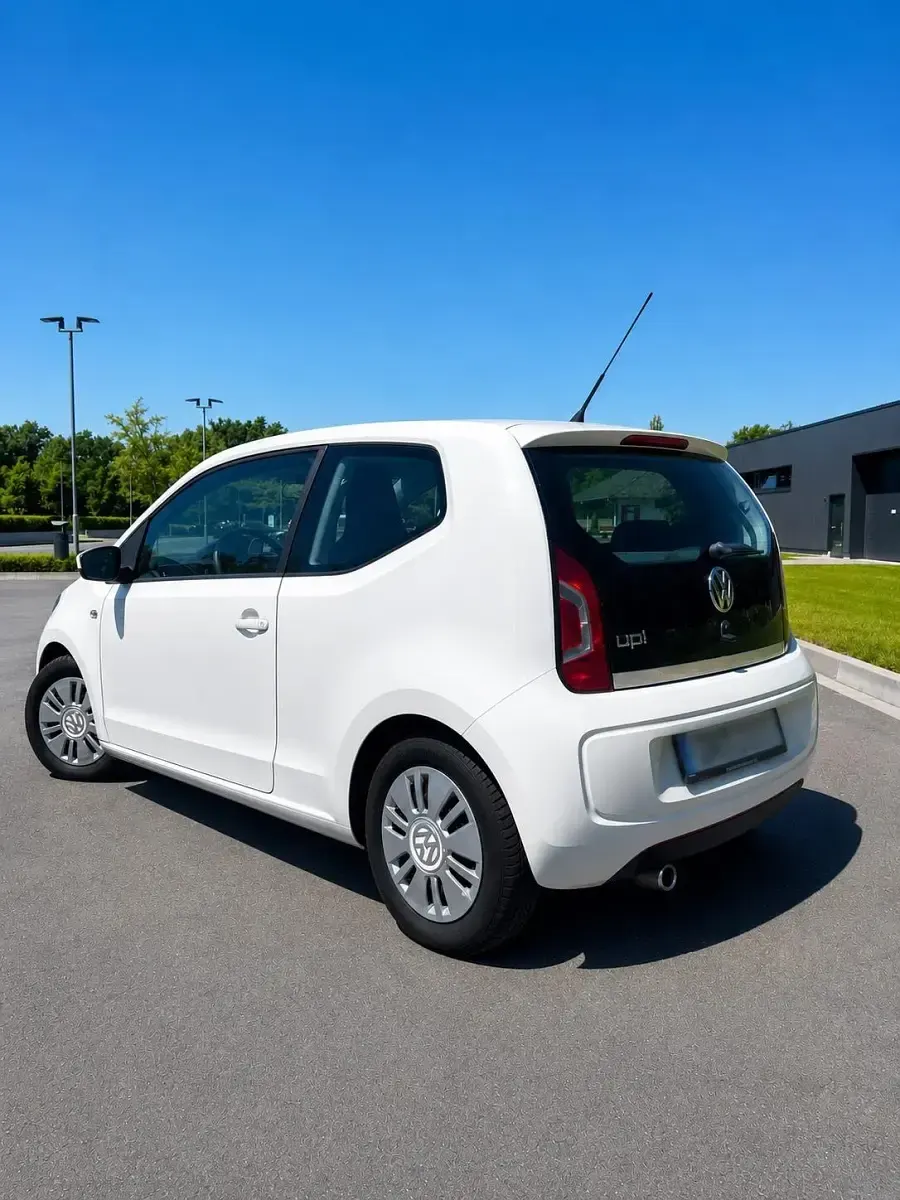 Gebraucht VW up! Move 75 PS (55 kW) 2012 Weiß Kleinwagen