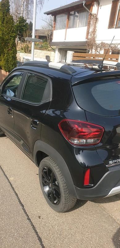 Gebraucht Dacia Spring Comfort Plus 33 kW (45 PS) 2022 Schwarz Kleinwagen