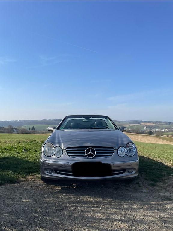 Gebraucht Mercedes CLK200 163 PS (119 kW) 2004 Silber Cabrio