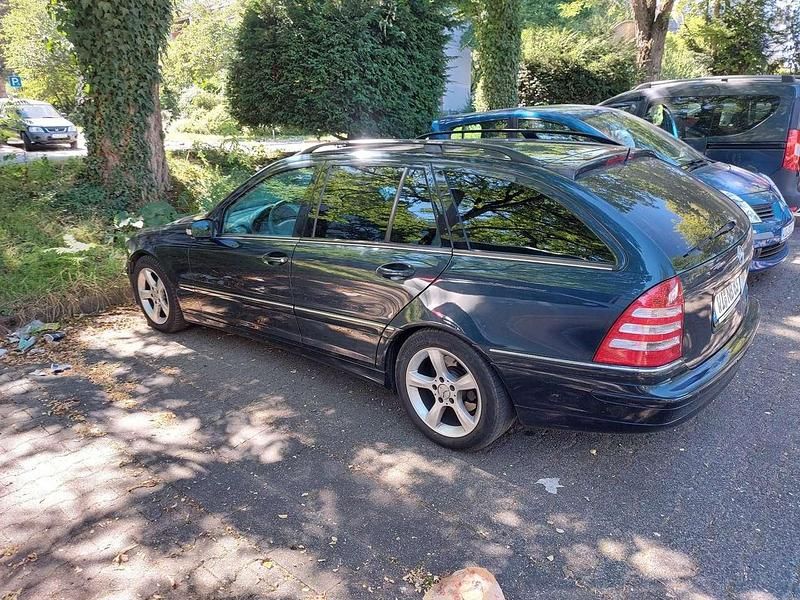 Gebraucht 2005 Mercedes C200 Avantgarde Kombi | 3.950 € (Fairer Preis) - Bild 1/3