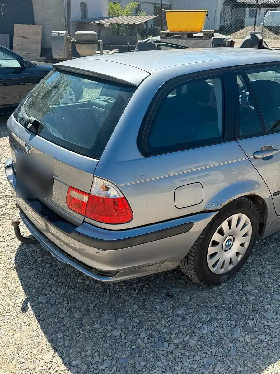 Gebraucht BMW 318 142 PS (104 kW) 2005 Silber Kombi