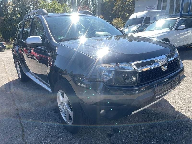 Schwarz Gebraucht 2011 Dacia Duster Prestige SUV | 6.500 € (Fairer Preis) - Bild 1/4