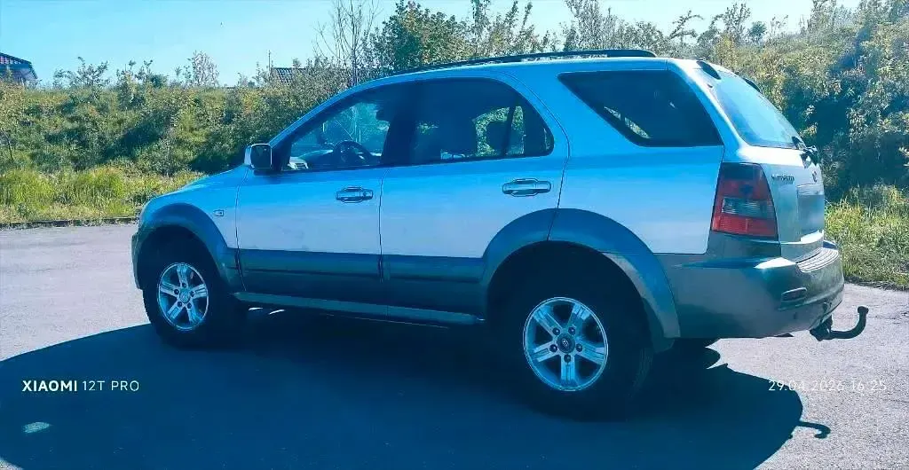 Gebraucht Kia Sorento 140 PS (102 kW) 2005 Silber SUV