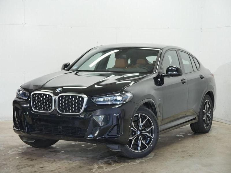 Saphirschwarz metallic Gebraucht 2025 BMW X4 M Sport SUV | 55.750 € (Guter Preis) - Bild 1/3