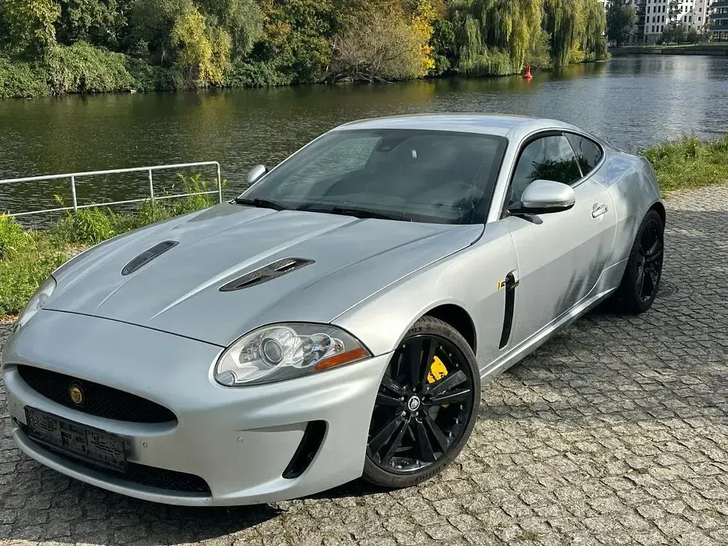 Gebraucht Jaguar XKR 510 PS (375 kW) 2011 Silber Coupé