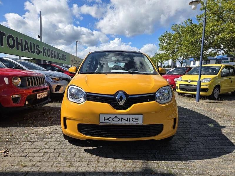 Gelb Gebraucht 2020 Renault Twingo SE Kleinwagen | 10.850 € (Fairer Preis) - Bild 1/4