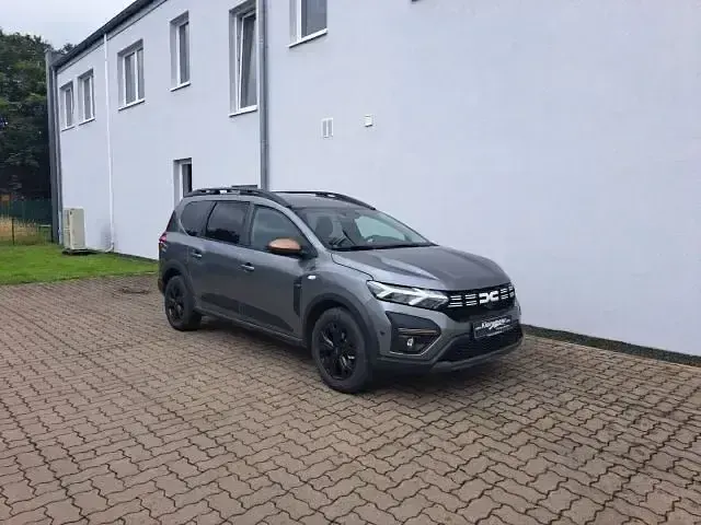 Nowe Dacia Jogger Extreme 101 KM (74 kW) 2025 Szary Minivan