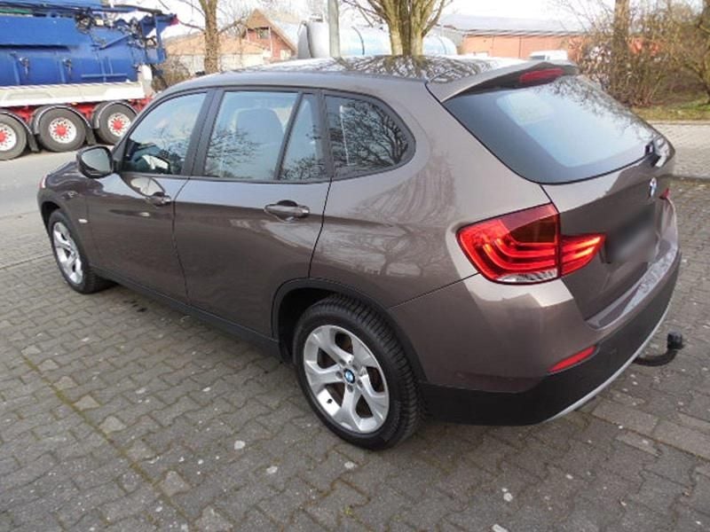 Gebraucht BMW X1 177 PS (130 kW) 2011 Braun SUV