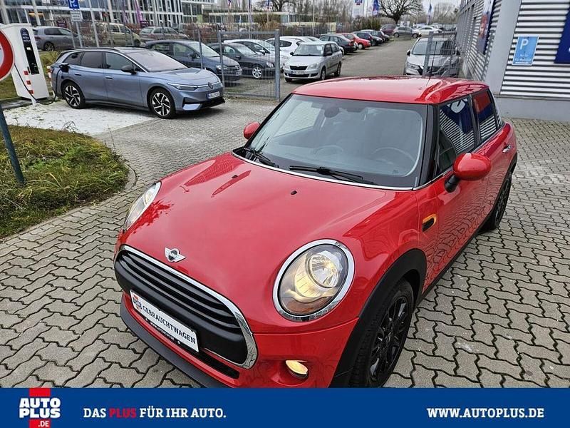 Gebraucht Mini ONE 102 PS (75 kW) 2017 Rot Kleinwagen