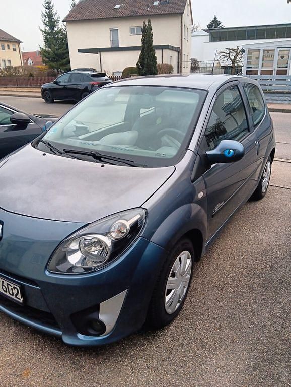Second-hand Renault Twingo 75 CP (55 kW) 2009 Hatchback